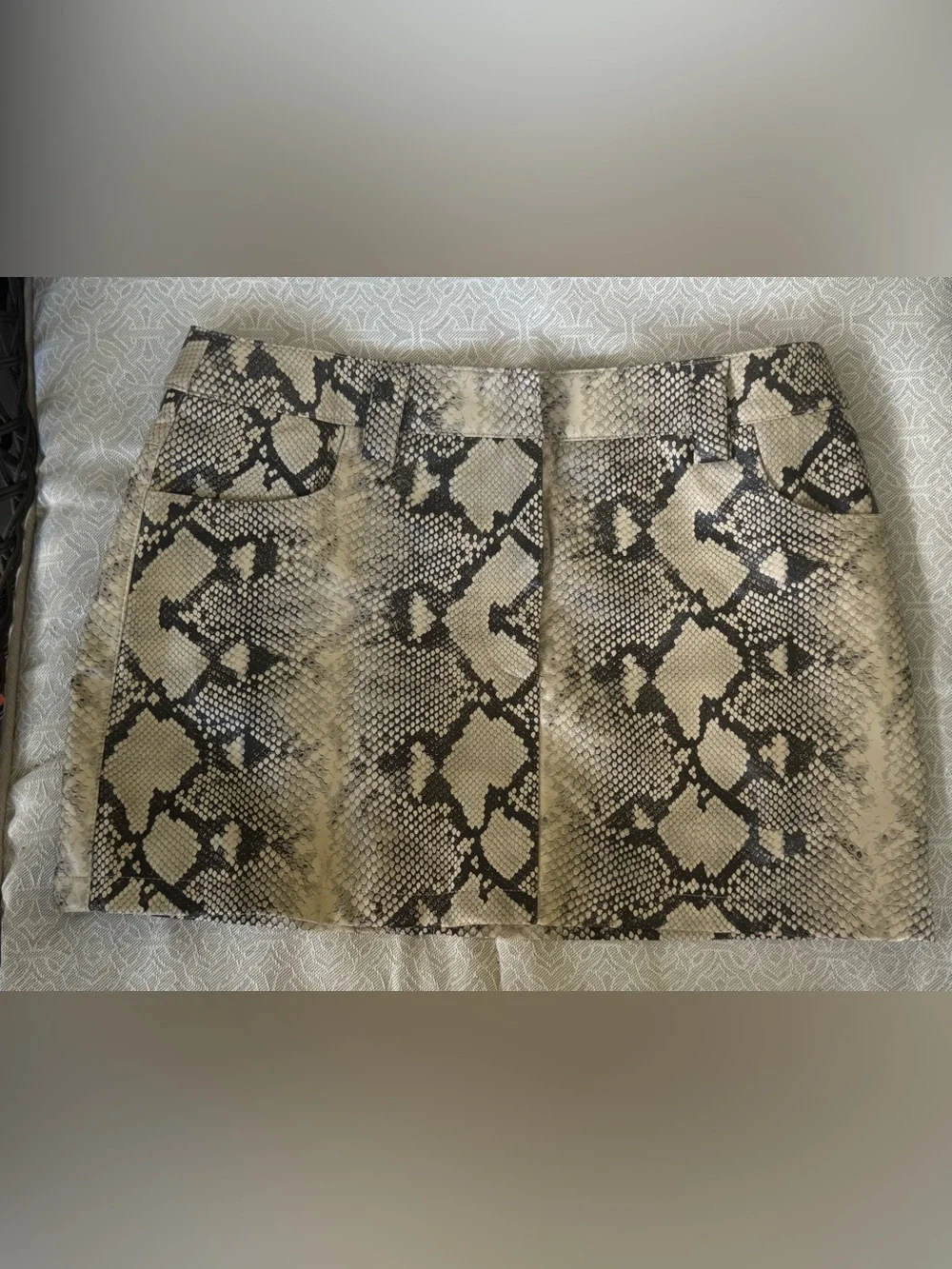 Snakeskin-Print Mini Skirt in Beige and Black